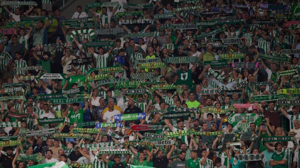 "El Betis emite un comunicado de rechazo firme ante la situación actual"