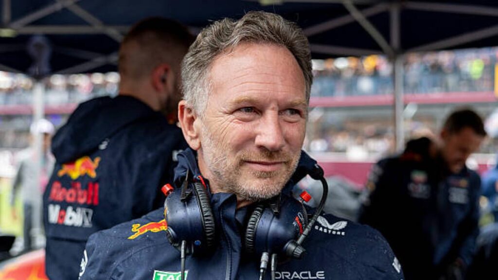 Christian Horner da la vuelta a la pista después de un largo período de recuperación (Con palabras clave: Christian Horner, F1, recuperación)