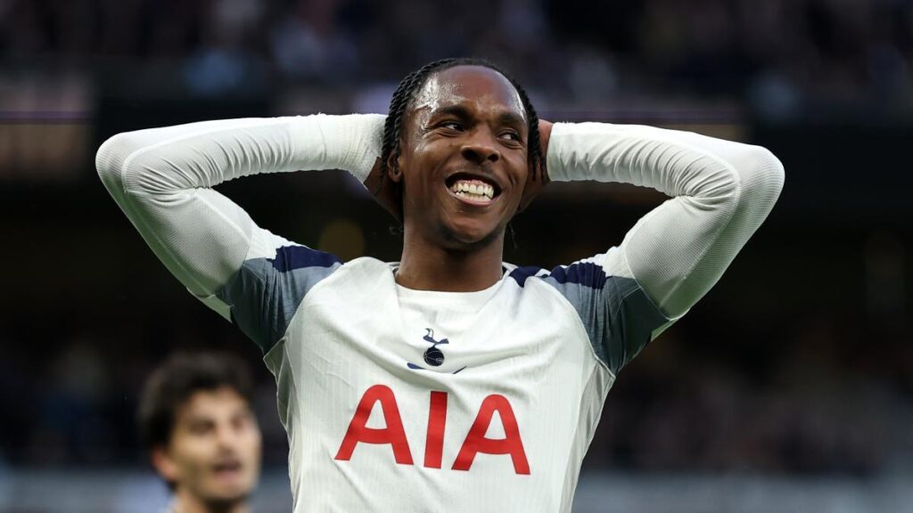 Tottenham en zona de peligro tras la racha negativa en la Premier League.