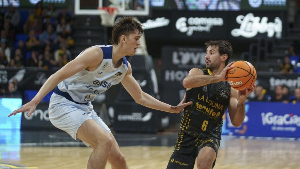 Michael Ruzic podría dejar la NCAA tras rumores de compromiso con LSU