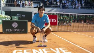 Tien estrena en Ginebra su palmarés en tierra