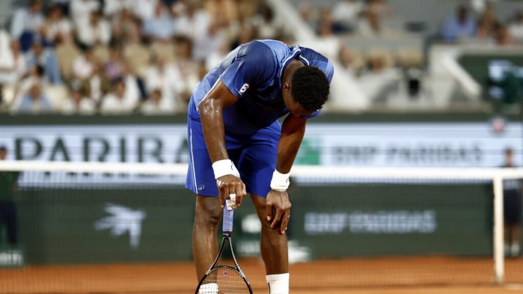 El último homenaje a un leyenda de la cancha francesa: un adiós desgarrador al ídolo que dejó huella en Roland Garros