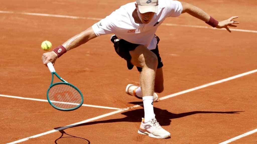 "La ausencia de redes sociales me hace más vulnerable a la adicción en las pistas de Roland Garros"