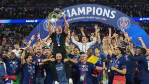 Luis Enrique se enfrenta a un desafío sin precedentes al comenzar la nueva temporada con una carga de presión adicional