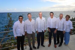 Abinader y Collado presiden la apertura del Malecón Santo Domingo Este: un paseo renovado para la comunidad