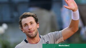 El noruego Ruud destroza a Darderi en Roma y se cita a la final con un claro favorito.