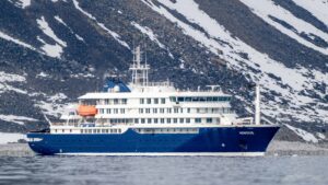 Brote de hantavirus en crucero reaviva el temor al COVID-19 entre los pasajeros