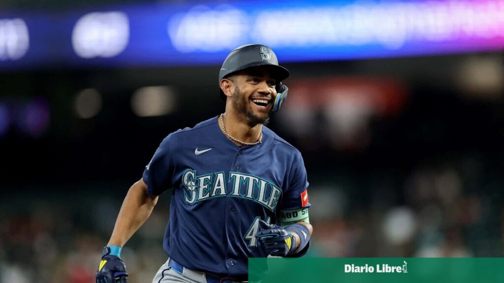 "La estrella J-Rod desafía las expectativas: Un inicio revolucionario en la MLB"