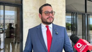Reforma constitucional: proponen frenar continuidad excesiva de jueces