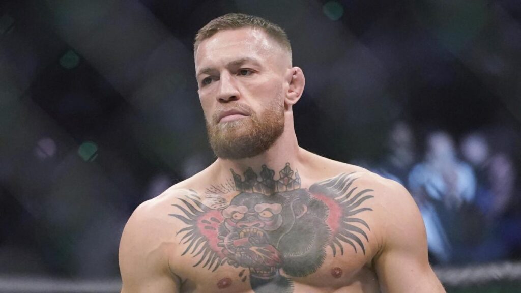McGregor bajo escrutinio: nuevo informe de investigación revela secreto médico sobre lesión de 2021 en la pelea de UFC.