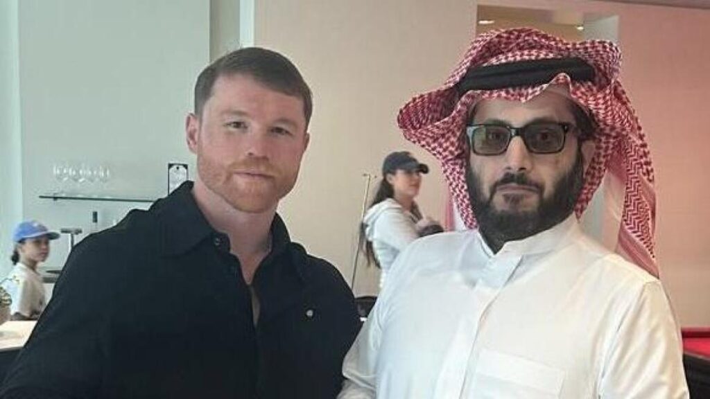 Turki Alalshikh quiere sentar a Dana White y Eddie Hearn en la misma mesa para revolucionar el boxeo