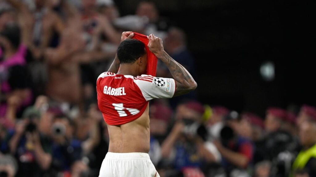 La camiseta de Gabriel Magalhães vuela del mercado tras su famoso penalti fallido