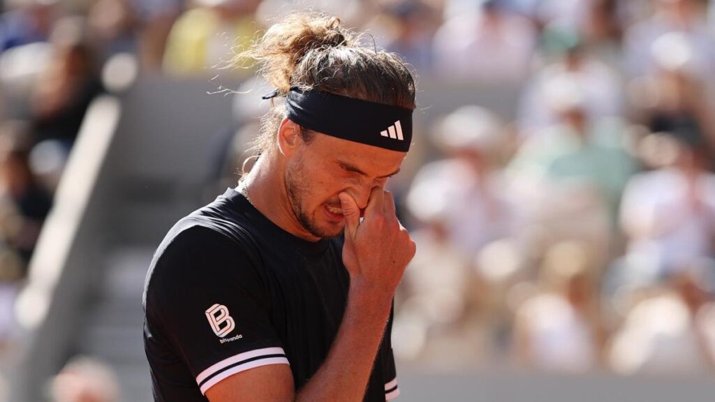 El pasado de Zverev vuelca a la luz: ¿Podrá superar la sombra de las acusaciones de agresión en la final de Roland Garros?