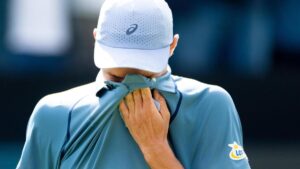 Del trono al banquillo: La dramática caída de un campeón en 48 horas