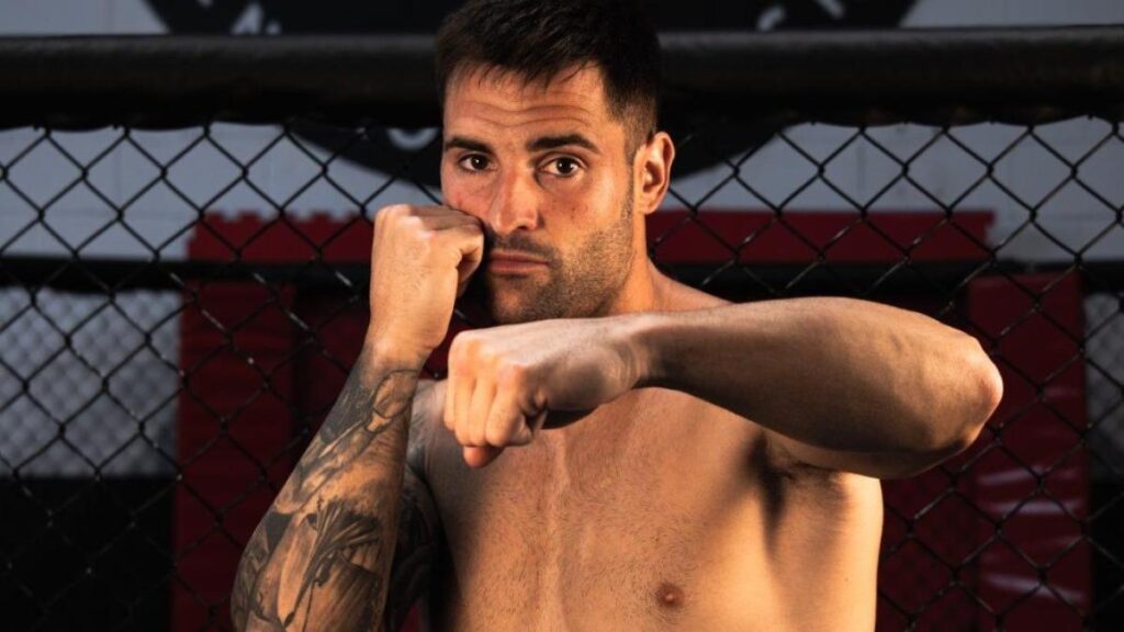El boxeador Reni Arregi es más duro que el mármol, regresa al ring tras seis años de inactividad y una grave lesión en una mano
