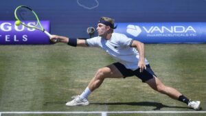 Davidovich elimina a Dimitrov hacia las semifinales de Mallorca