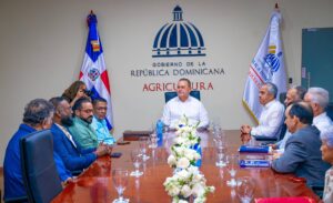 Enfrentar el reto climático: Ministro de Agricultura de Guyana lidera visita de trabajo en nuestro país