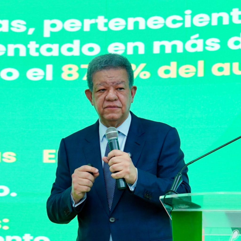Leonel prevé despejar la incógnita sobre escalada de renuncias en el frente político