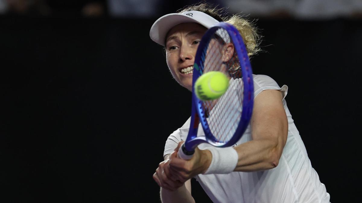 **"Sin victorias desde marzo: Cristina Bucsa encadena su séptima derrota consecutiva en su reaparición"**