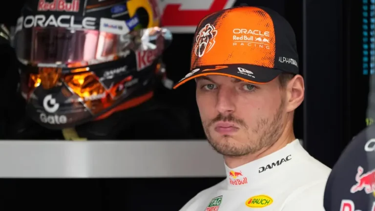 **Título optimizado:** "La irónica confesión de Verstappen: 'Tenemos degradación de coche'"