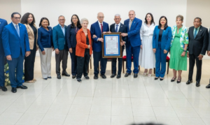 Senado reconoce a Jaime Francisco Sued por su trayectoria empresarial