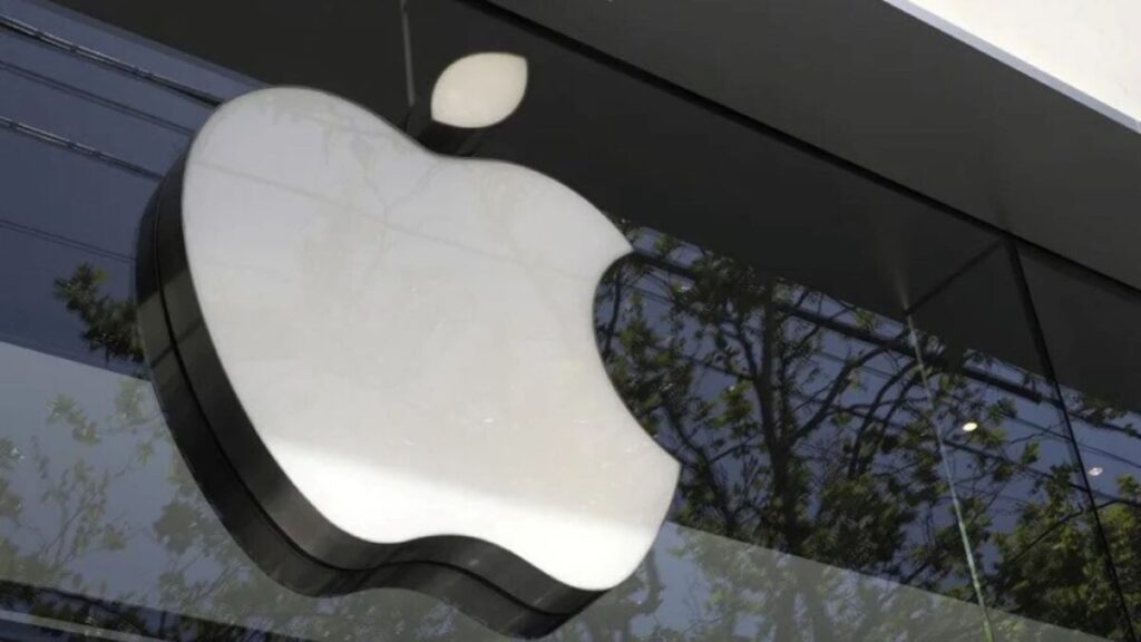**Apple arrebata a Nvidia el trono de la mayor cotizada tras un desplome del 4,9%**