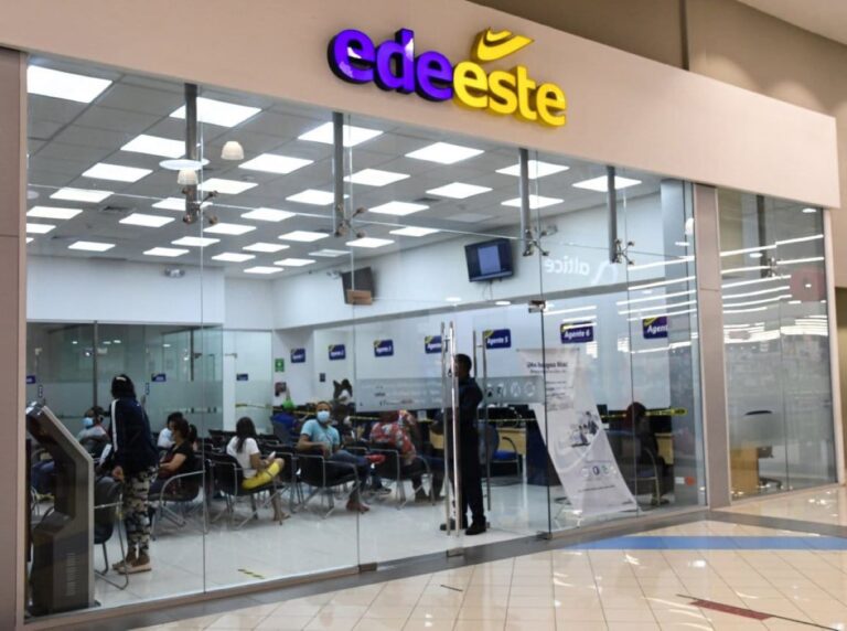 **"Tras denuncia de un cliente, Edeeste condena presuntas irregularidades de sus contratistas"**