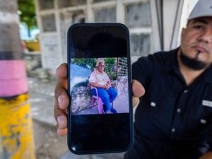1582026-matan-a-tiros-a-lider-comunitario-y-politico-de-los-alcarrizos-jose-fran-valerio-fotos-estarlin-rosa-4e2efd2f-focus-min0.11-0.08-400-300