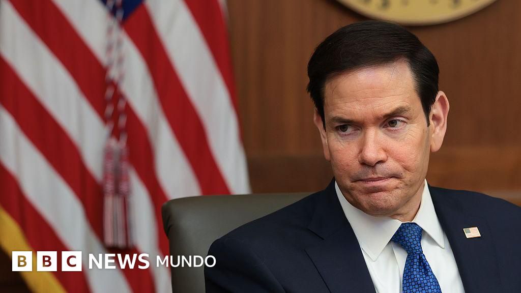 Jueza tumba veto migratorio de EE.UU. que afectaba a 75 naciones, incluidas Colombia, Uruguay y Cuba