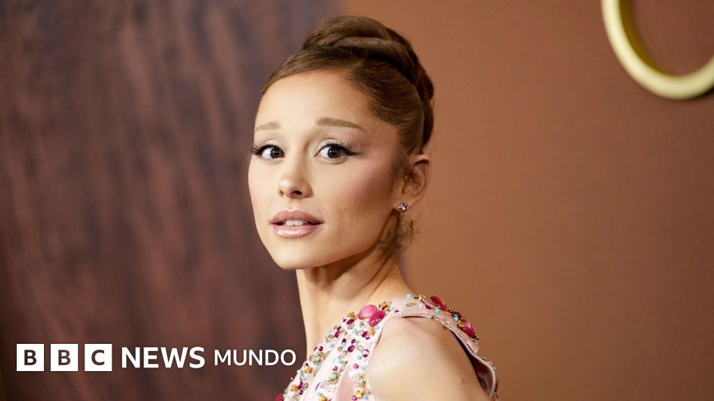 Ariana Grande anuncia pausa pública: "El escrutinio constante me agota