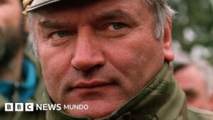 Qué sentí el día que conocí a Ratko Mladić, el fanático militar que luego se convirtió en el "carnicero de Bosnia