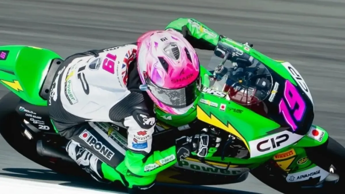 Ogden arrebata la pole de Moto3 y Quiles sufre un fuerte impacto que complica su liderato