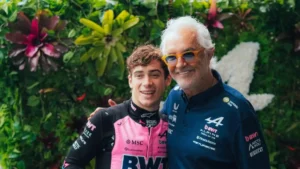 Briatore sacude Alpine: "Tenemos con qué ganar, pero falta actitud