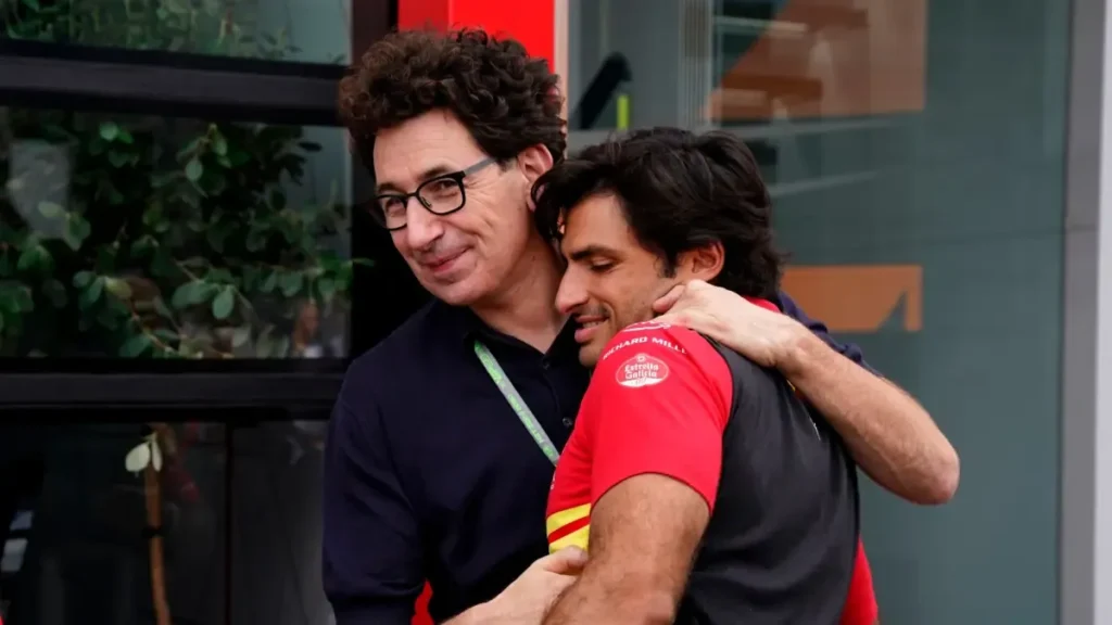 Binotto responde a los rumores sobre Sainz y elogia a sus pilotos: "Son dos muy rápidos