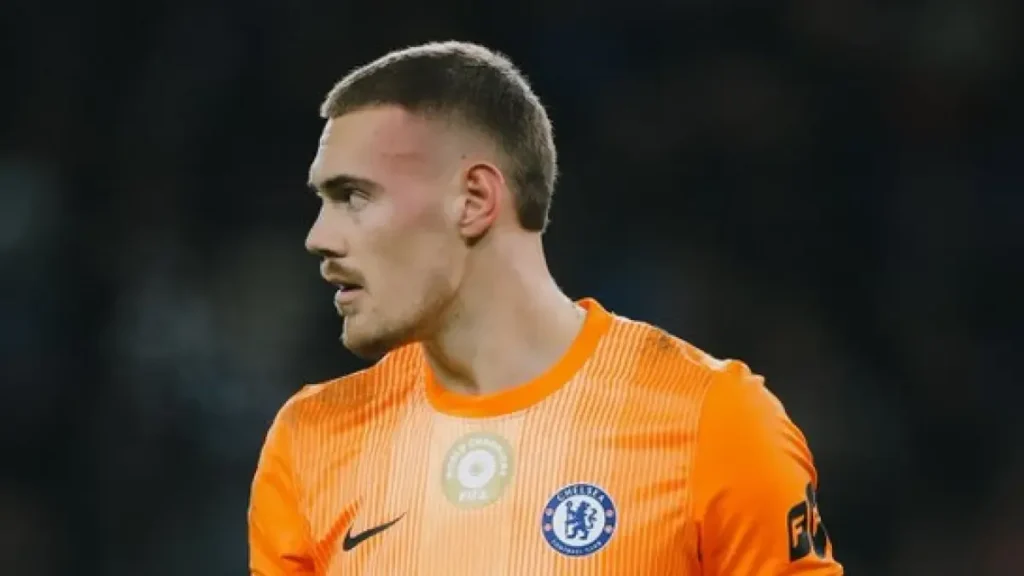 El Chelsea confirma la salida de Jörgensen: cesión oficial para el danés