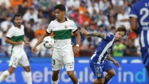Aubameyang se estrena sin premio: el Dépor tropieza con el Elche