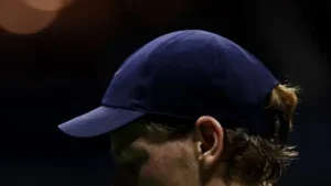 Sinner se despide del US Open: lesión lo deja fuera del último Grand Slam del año