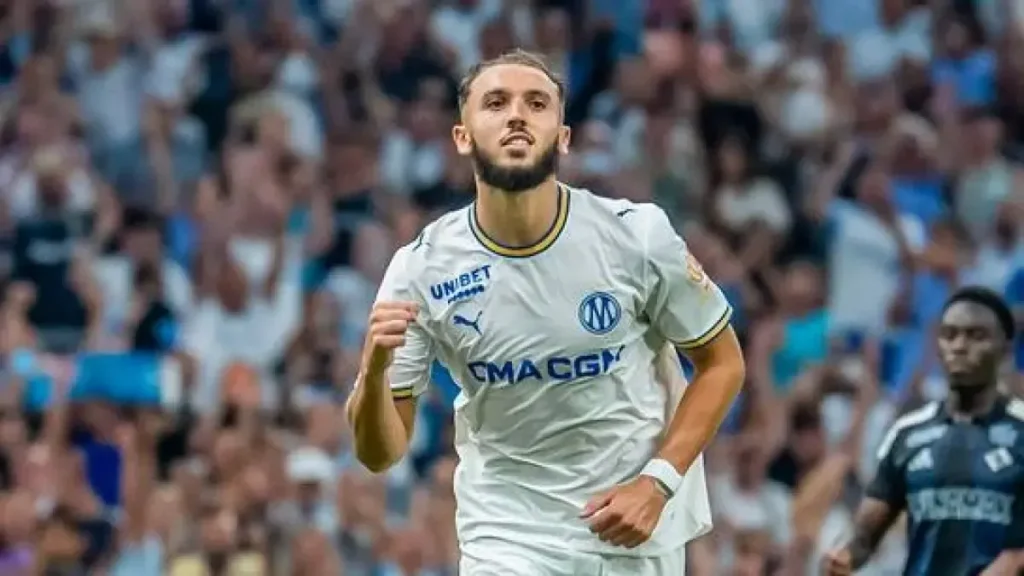 Marsella arrasa 4-0 en su debut y lanza un aviso en la Ligue 1