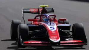 Slater hace historia: primer líder en las pruebas oficiales del Madring
