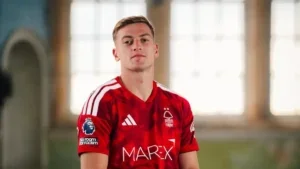 Chelsea hace oficial la venta de Liam Delap: nuevo destino del delantero