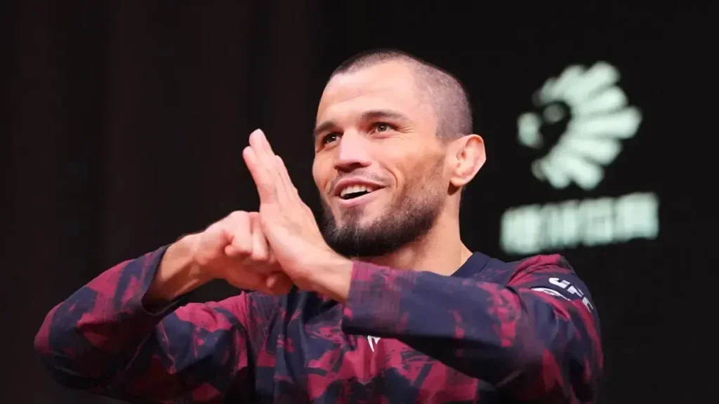 La dinastía Nurmagomedov busca la próxima oportunidad para coronarse en Shanghái