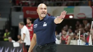 Chus Mateo: "Nos faltan horas de vuelo