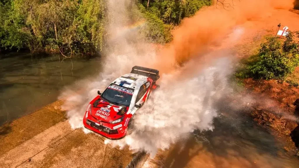Sami Pajari acaricia la victoria en el Rally de Paraguay