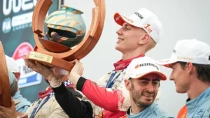 Sami Pajari gana el Rally de Paraguay y hace historia