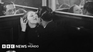 Cuando nada era tabú": 10 imágenes íntimas de una París perdida y decadente de la década de 1930