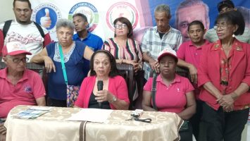 Asoamcad-pide-a-Abinader-designar-a-Mario-Diaz-como-director-de-ProConsumidor-355x200-1
