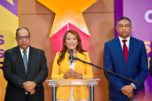 PLD arremete contra el PRM: denuncia caos administrativo y opacidad en la gestión oficial