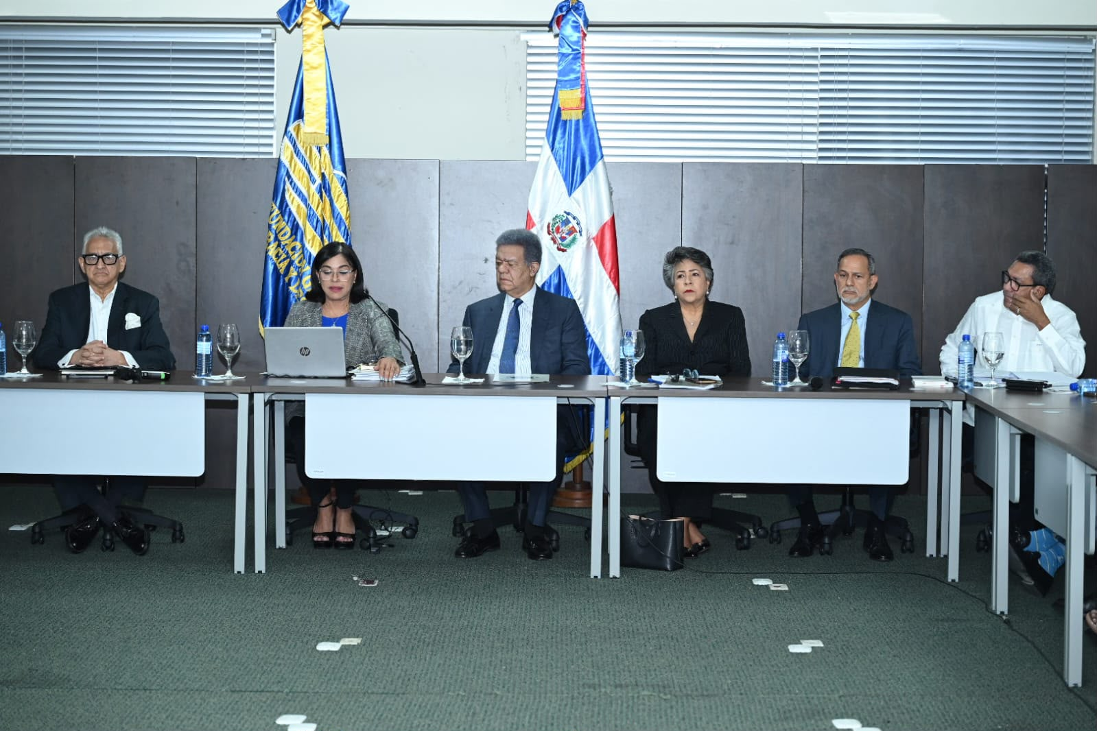 Funglode detecta 55 fallas en proyecto de Ley que reformará la Policía Nacional