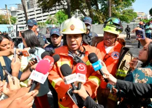 Tragedia en el Malecón: voraz incendio de un camión deja dos fallecidos y daños en cuatro vehículos