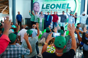 Leonel atrae al PRM en el noroeste: exalcaldes y un exgobernador se unen a la FP